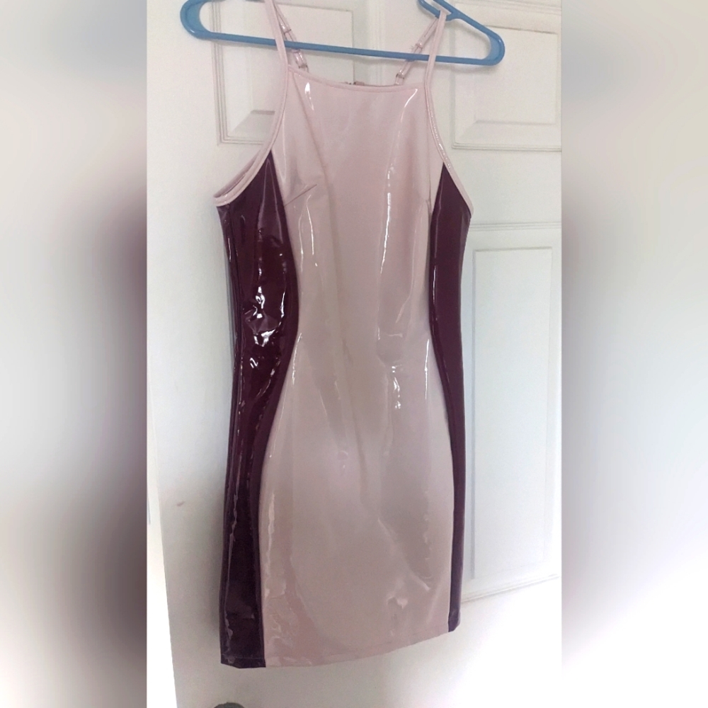 Latex look, form fitting club dress